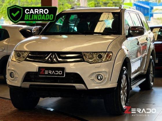MITSUBISHI PAJERO DAKAR 3.2 HPE 4X4 7 LUGARES 16V TURBO INTERCOOLER DIESEL 4P AUTOMÁTICO MITSUBISHI PAJERO DAKAR 3.2 HPE 4X4 7 LUGARES 16V TURBO INTERCOOLER DIESEL 4P AUTOMÁTICO